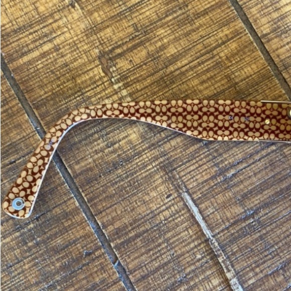 COACH Delphine S443 Rx Sunglasses & COACH Eye case, both Excellent Condition - Picture 6 of 13